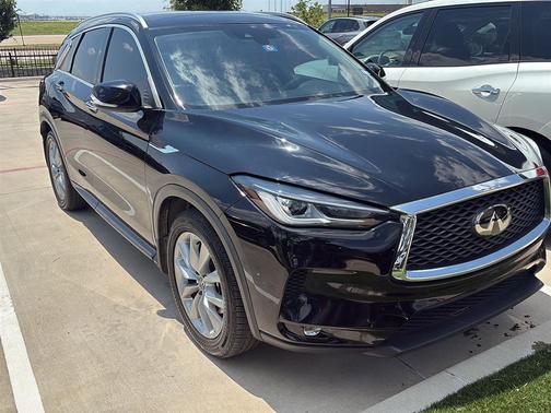 2022 INFINITI QX50 Luxe