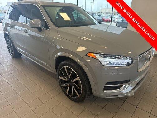 2025 Volvo XC90 B6 Plus 7 Passenger
