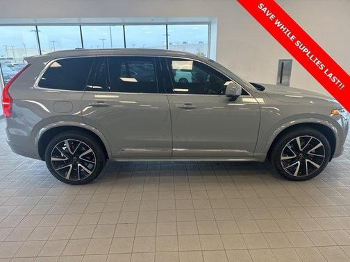 2025 Volvo XC90 B6 Plus 7 Passenger