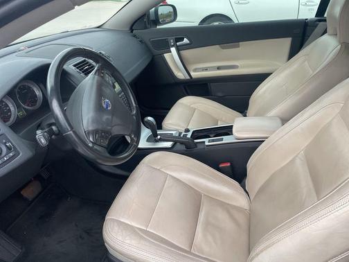 2012 Volvo C70 T5 Premier Plus