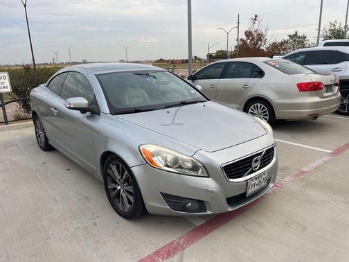 2012 Volvo C70 T5 Premier Plus