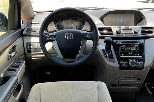 2017 Honda Odyssey SE
