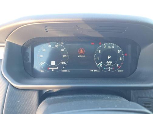 2022 Land Rover Discovery P300 R-Dynamic S