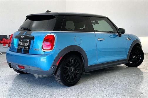 2016 MINI Hardtop Cooper