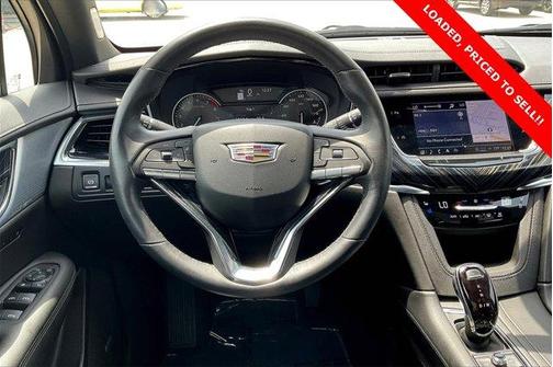 2024 Cadillac XT6 Premium Luxury AWD