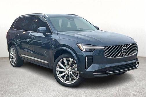 2025 Volvo XC90 B5 Core