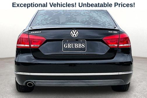 Black 2014 Volkswagen Passat 2.0L TDI DSG SEL Premium