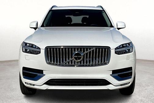 2024 Volvo XC90 B6 Plus Bright Theme 7-Seater