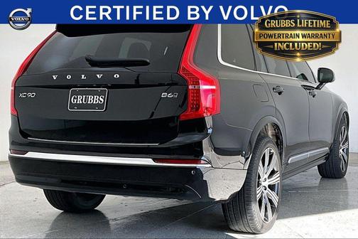 Onyx Black Metallic 2023 Volvo XC90 B6 Ultimate 7-Seater