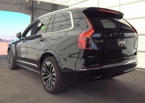 2025 Volvo XC90 B6 Plus 7-Seater