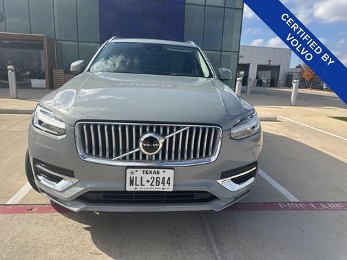 2025 Volvo XC90 B6 Core