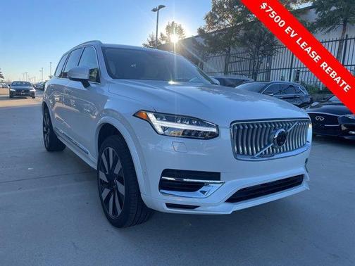 2025 Volvo XC90 Plug-In Hybrid T8 Plus 7-Seater