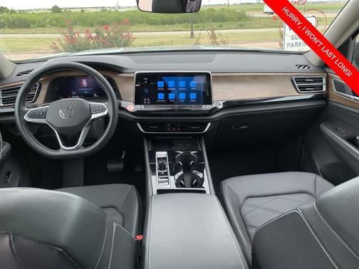 2024 Volkswagen Atlas 2.0T SE