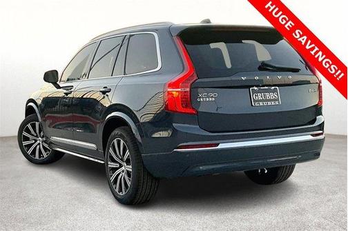 2025 Volvo XC90 B6 Core 7 Passenger