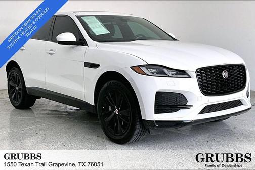 Fuji White 2022 Jaguar F-PACE S
