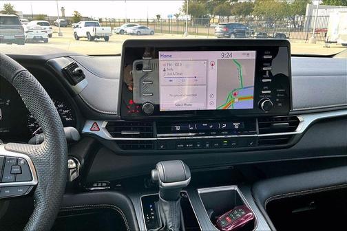 2024 Toyota Sienna Woodland Edition