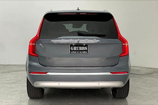 2022 Volvo XC90 Recharge Plug-In Hybrid INSCRIPTION