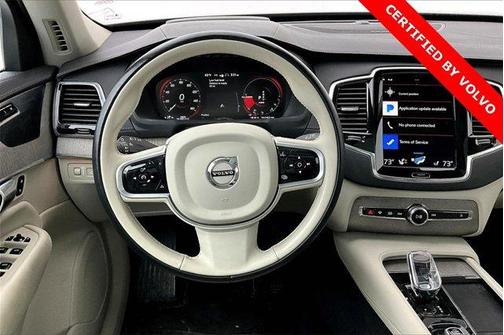 2022 Volvo XC90 Recharge Plug-In Hybrid T8 Inscription 6 Passenger