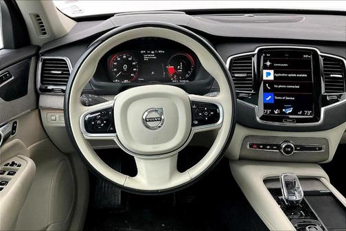 2022 Volvo XC90 Recharge Plug-In Hybrid INSCRIPTION