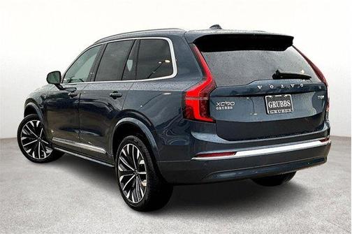 2025 Volvo XC90 Plug-In Hybrid T8 Core 7-Seater