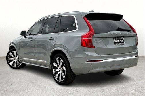 2025 Volvo XC90 B6 Plus 7 Passenger