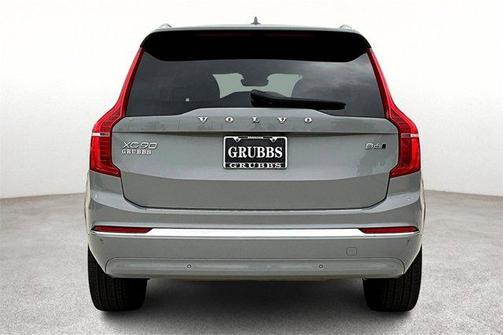 2025 Volvo XC90 B6 Plus 7 Passenger