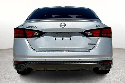 2021 Nissan Altima 2.0 SR