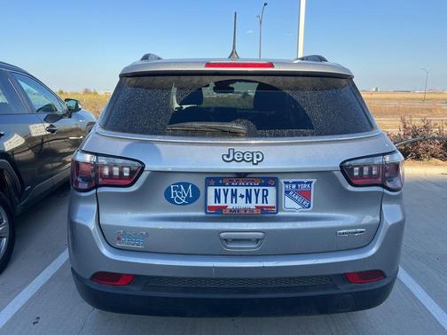 2024 Jeep Compass Latitude Lux