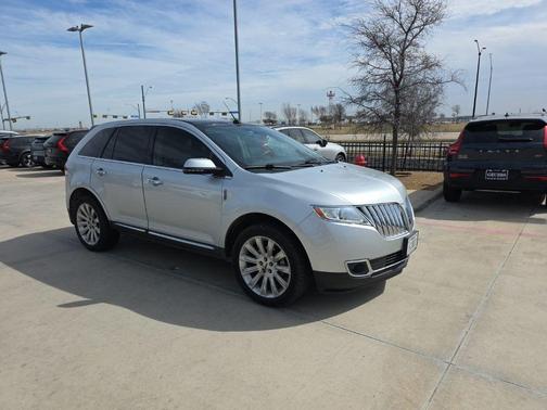 2014 Lincoln MKX Base