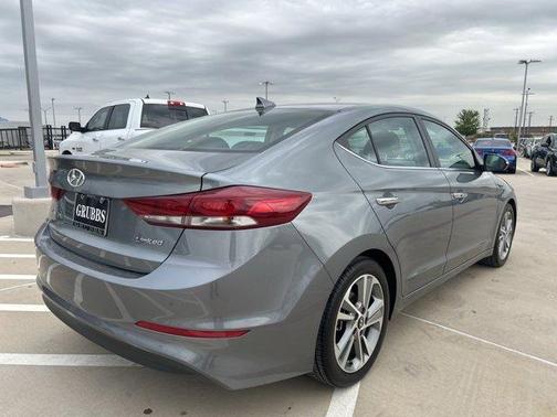 2017 Hyundai ELANTRA Limited