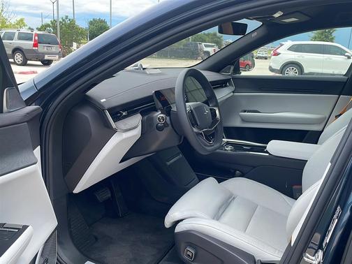 2025 Polestar 3 Long Range Dual Motor Performance Plus