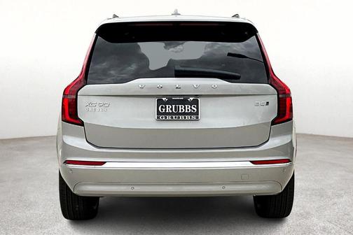 2025 Volvo XC90 PLUS