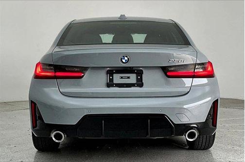 2025 BMW 330 i