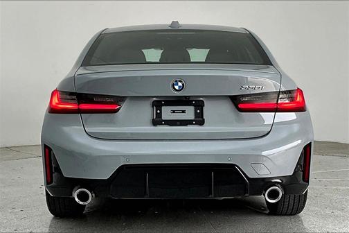 2025 BMW 330 i