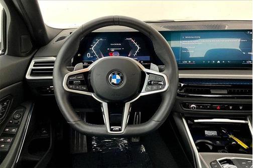 2025 BMW 330 i