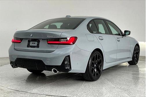2025 BMW 330 i