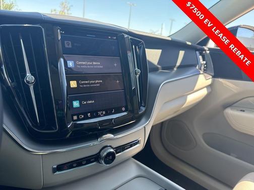 2025 Volvo XC60 Plug-In Hybrid T8 Core