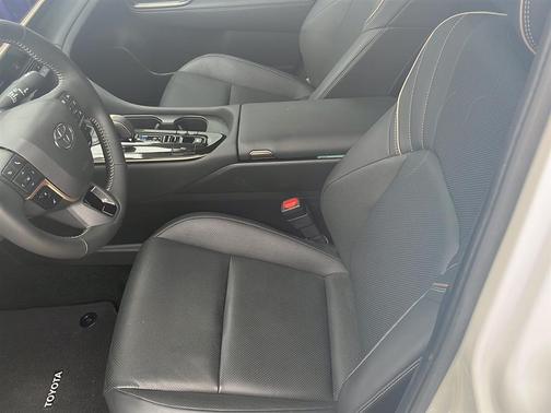 2024 Toyota Crown Limited