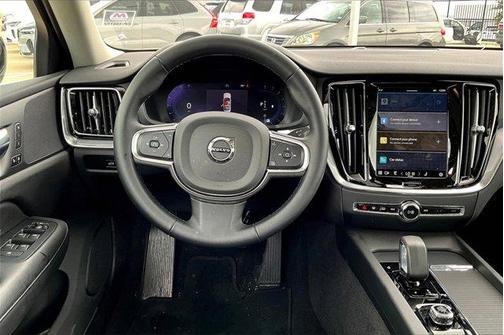 2025 Volvo S60 B5 Core