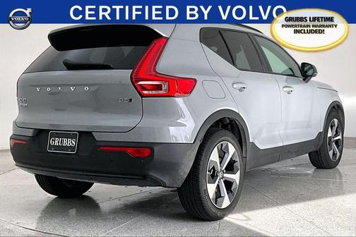 2024 Volvo XC40 B5 Core