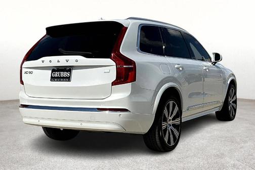 2024 Volvo XC90 Recharge Plug-In Hybrid T8 Ultimate Bright Theme 7-Seater
