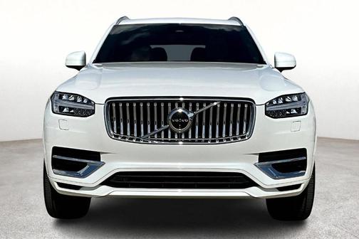2024 Volvo XC90 Recharge Plug-In Hybrid T8 Ultimate Bright Theme 7-Seater