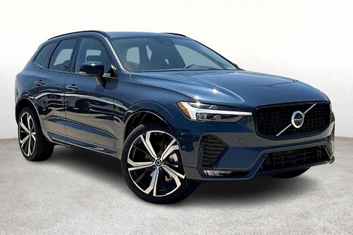 2025 Volvo XC60 B5 Ultra