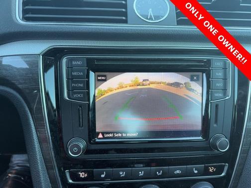 2017 Volkswagen Passat 1.8T SE w/Technology