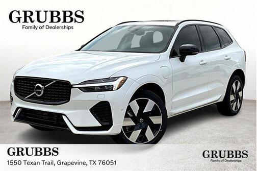 2025 Volvo XC60 Plug-In Hybrid T8 Plus