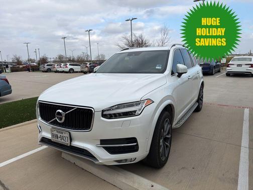 2019 Volvo XC90 T6 Momentum