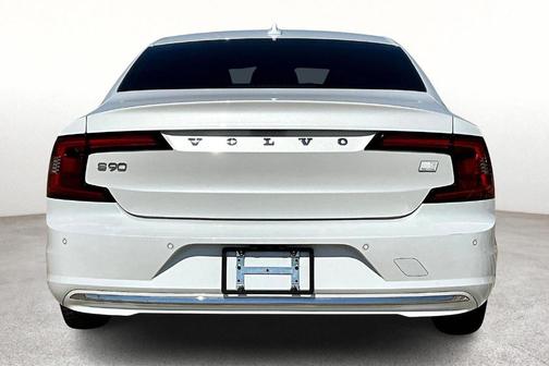 2024 Volvo S90 Recharge Plug-In Hybrid T8 Ultimate