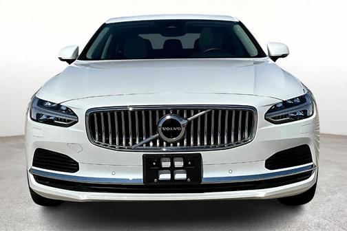 2024 Volvo S90 Recharge Plug-In Hybrid T8 Ultimate