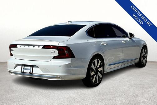 2024 Volvo S90 Recharge Plug-In Hybrid T8 Ultimate