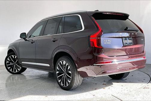2026 Volvo XC90 B5 Plus 6-Seater